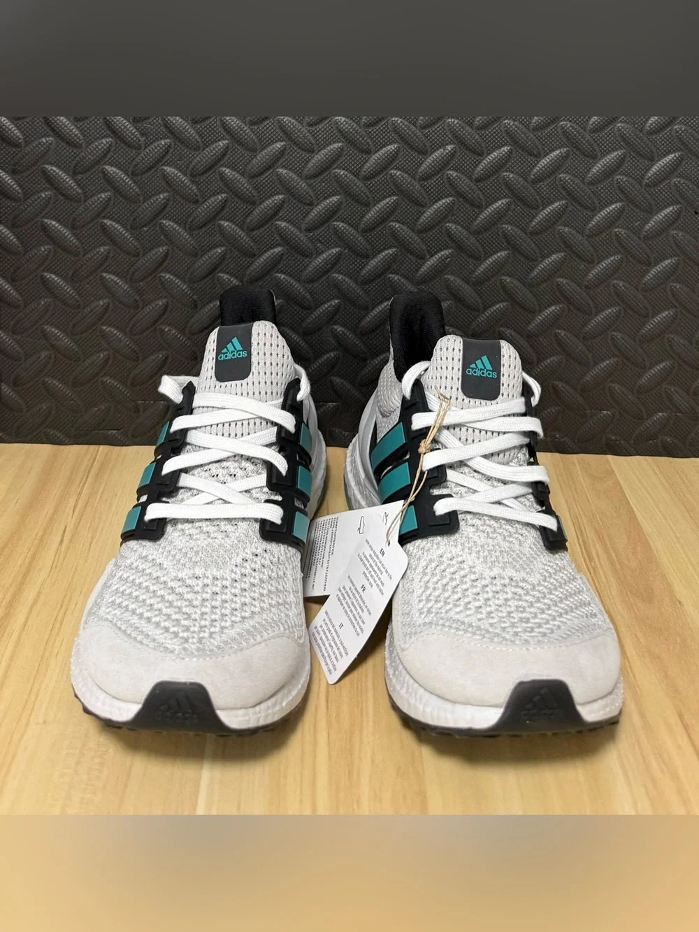 Adidas UltraBoost 1.0 White Pure Teal Running Shoes JQ0823 Mens Size 8.5 NEW